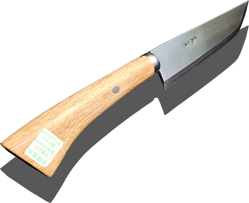 木の柄のついたナガサ